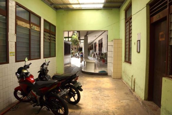 Kost Diponegoro 20 - 1