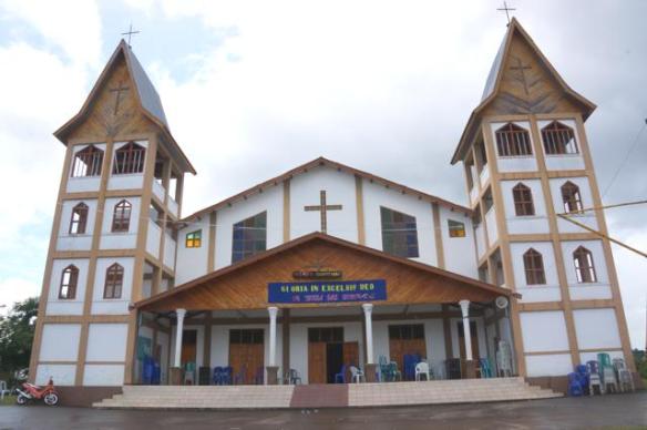 Gereja Katolik Labuan Bajo 1
